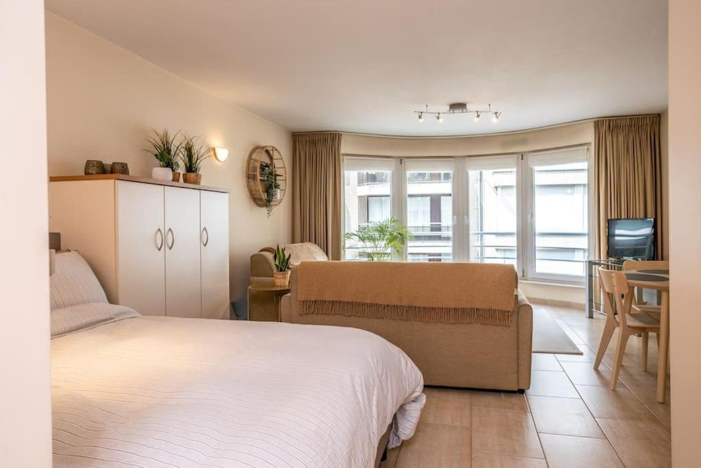 Top Studio Knokke Bij Zeedijk! Dış mekan fotoğraf